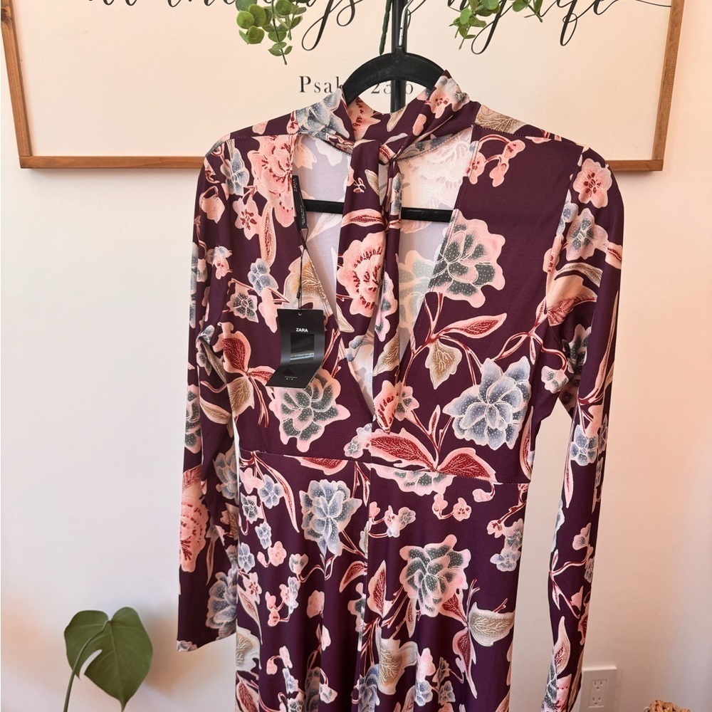 Beautiful NWT Zara Maxi necktie dress - Picture 6 of 9
